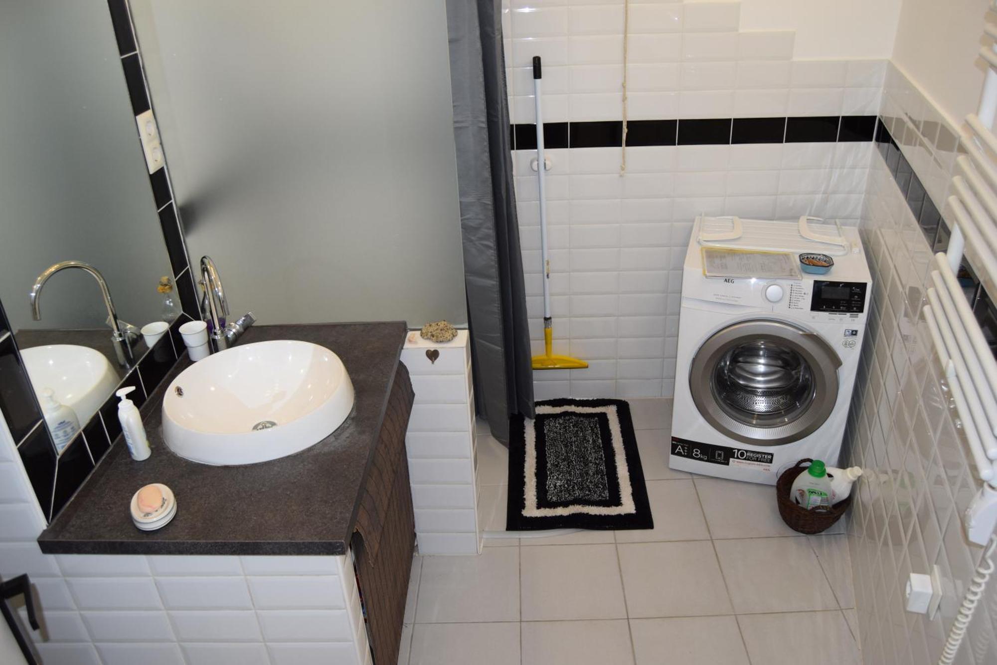 Castlehill Apartman The Perfect Blend Of Urban Living And Sightseeing Convenience Budapest Esterno foto