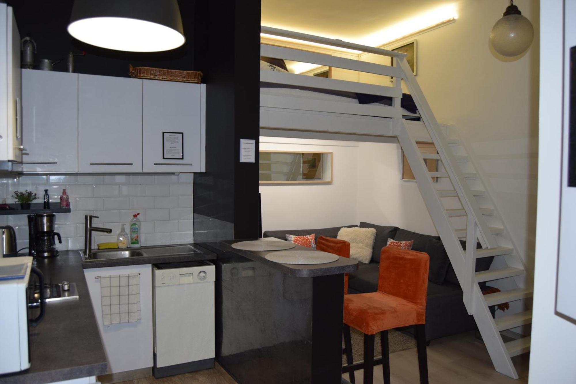 Castlehill Apartman The Perfect Blend Of Urban Living And Sightseeing Convenience Budapest Esterno foto